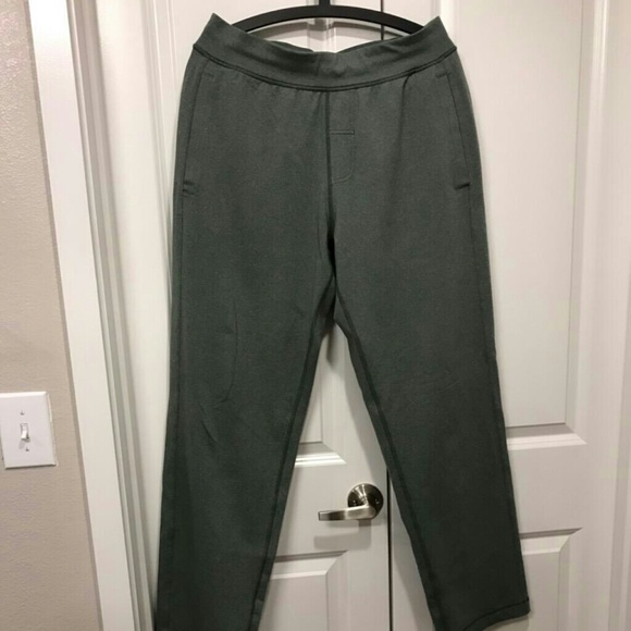 💥LULULEMON 🔥 - Picture 4 of 5